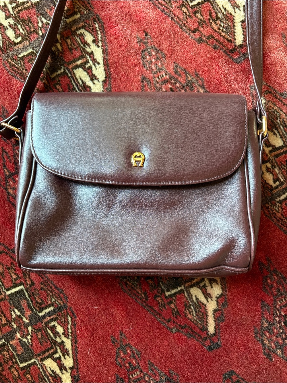 Etienne Aigner Burgandy Leather Shoulder Bag